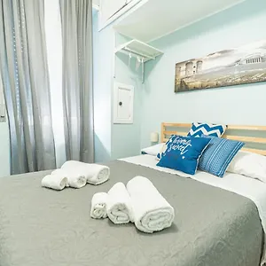 https://decumano-17.hotels-amalfi.com