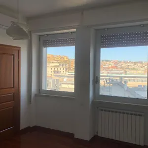 https://grattacielo-napoli.hotels-amalfi.com